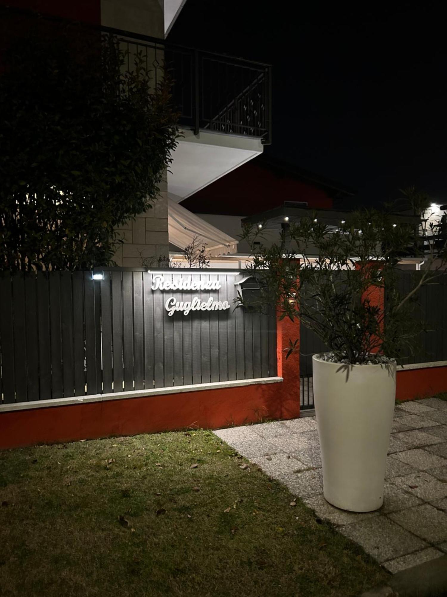Residenza Guglielmo Mântua Exterior foto